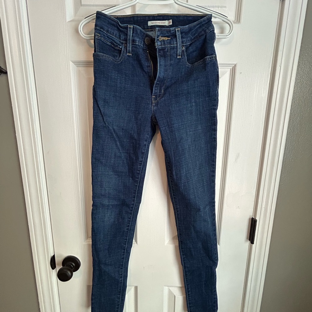 Levi's Women's 721 High Rise Skinny Jeans